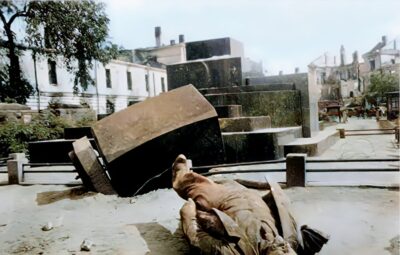 пам'ятник леніну